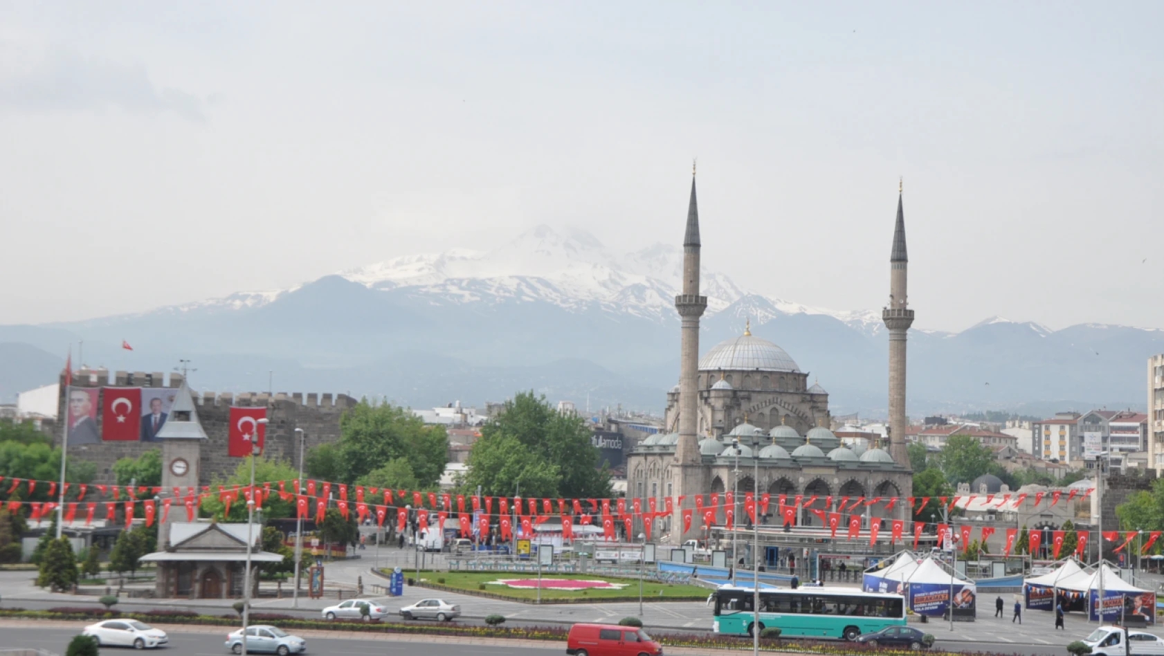 Ankara Namazı: Huzura Açılan Kapı